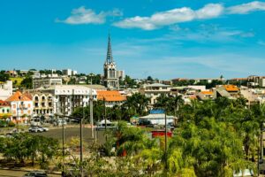 Alice Belaïdi trouve son inspiration en Martinique